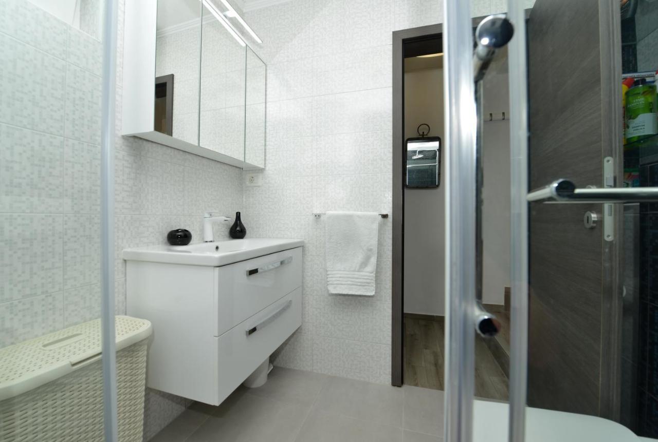 2-Apartmans Villa Popandrock In ซาดาร์ ภายนอก รูปภาพ